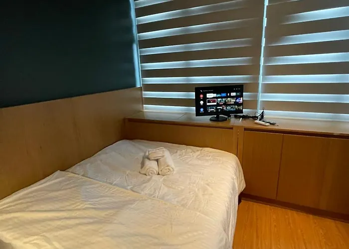 Makati The Serenity Tower 2512a Apartment *