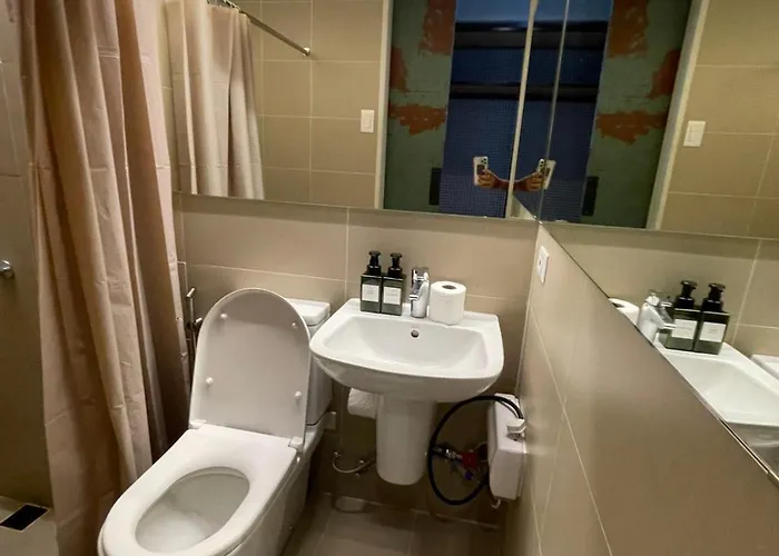 Makati The Serenity Tower 2512a Apartment